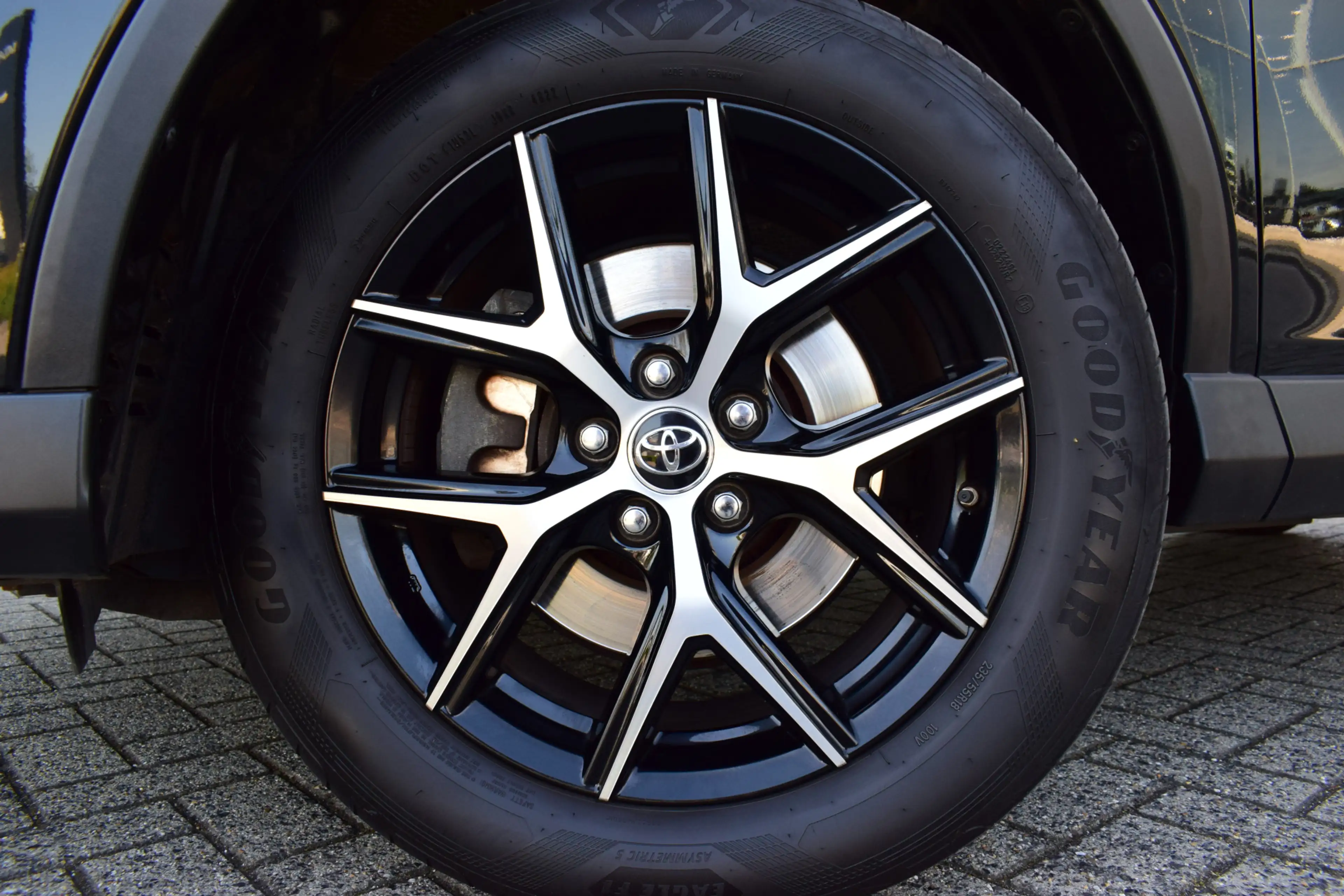 Toyota RAV 4 2.5 Hybrid AWD Style | Navigatie | Camera | Stoelv — photo 29