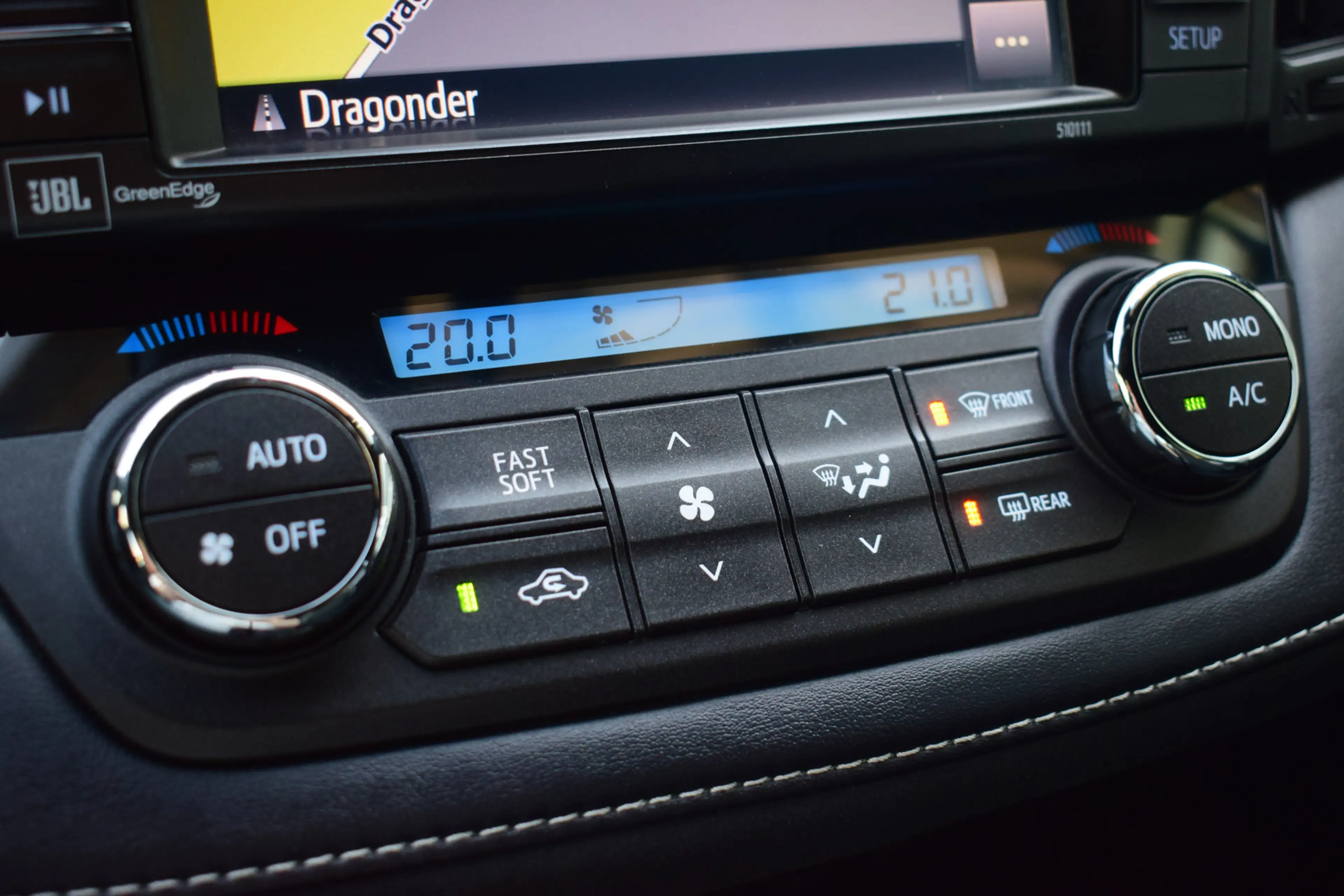 Toyota RAV 4 2.5 Hybrid AWD Style | Navigatie | Camera | Stoelv — photo 25