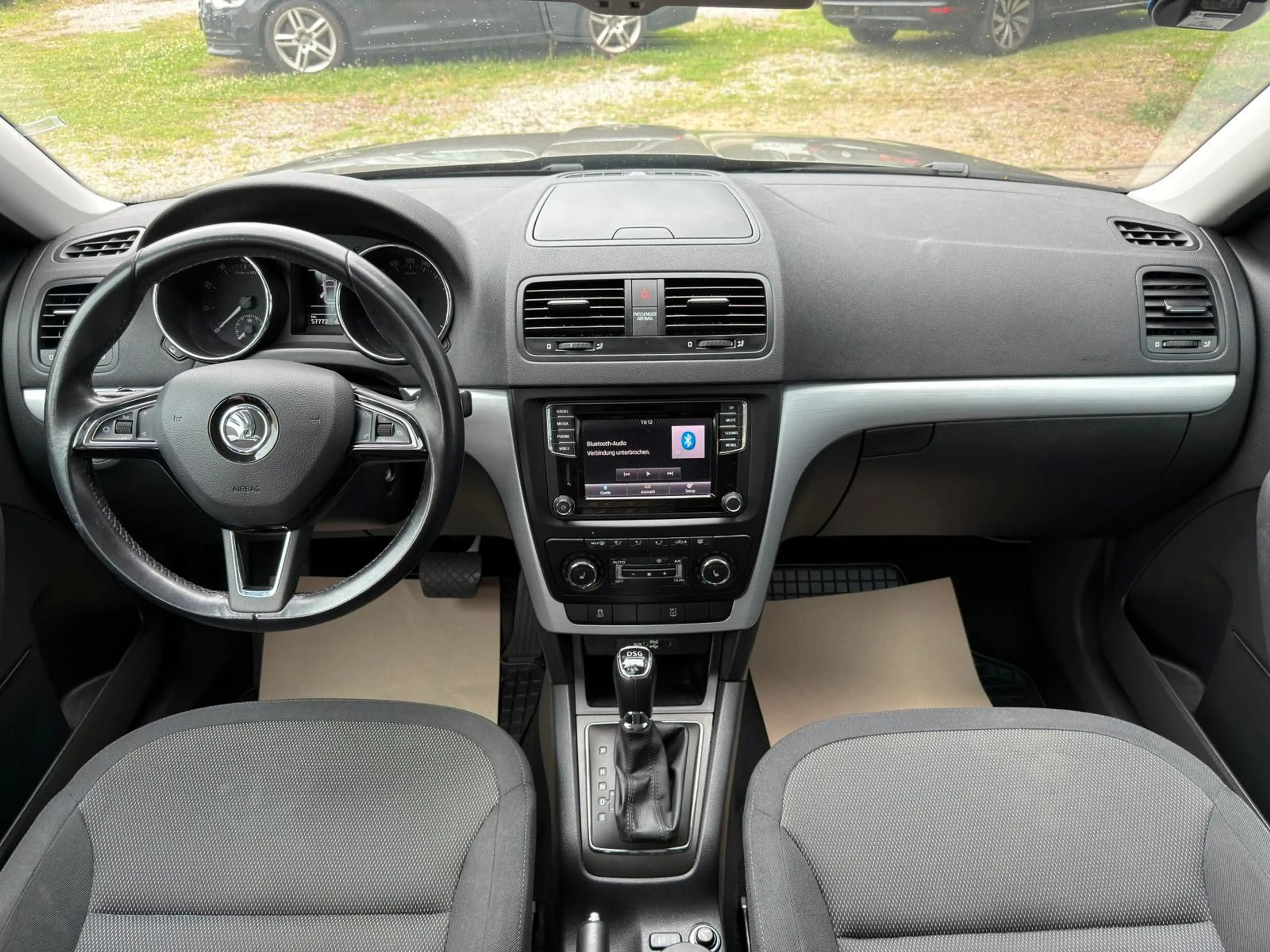 Skoda Yeti 1.4 TSI DSG Ambition Outdoor*TÜV neu*Temp — photo 3