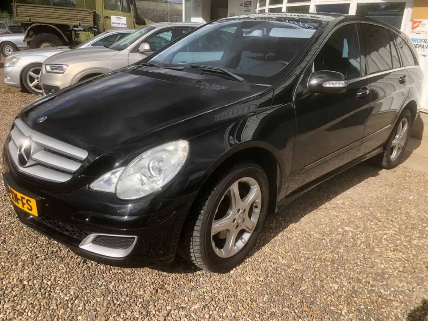 Mercedes-Benz R 350 4-Matic Zwart - 1
