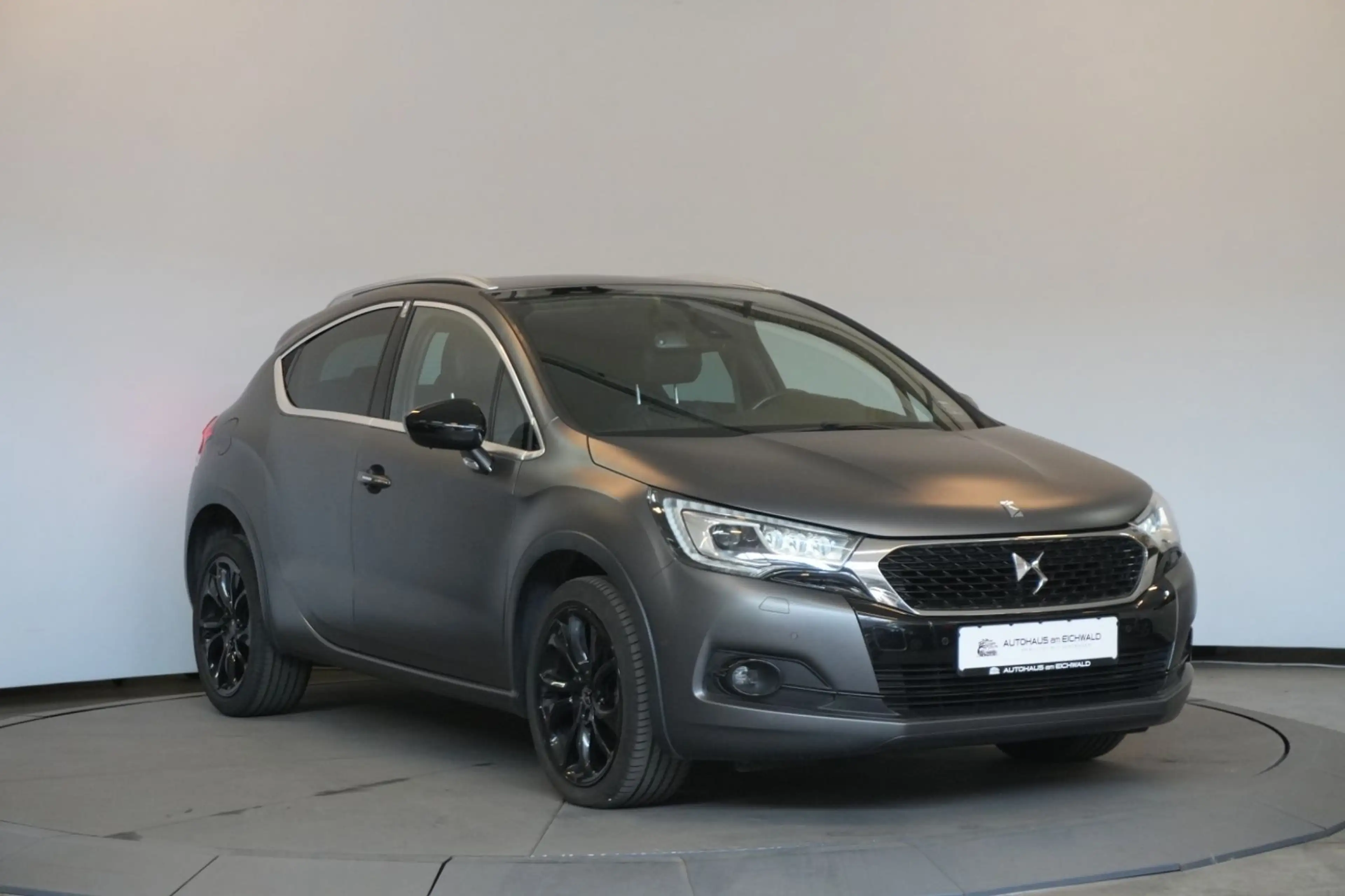DS Automobiles DS 4 Crossback 2.0 Blue-HDi PDC Stz — photo 7