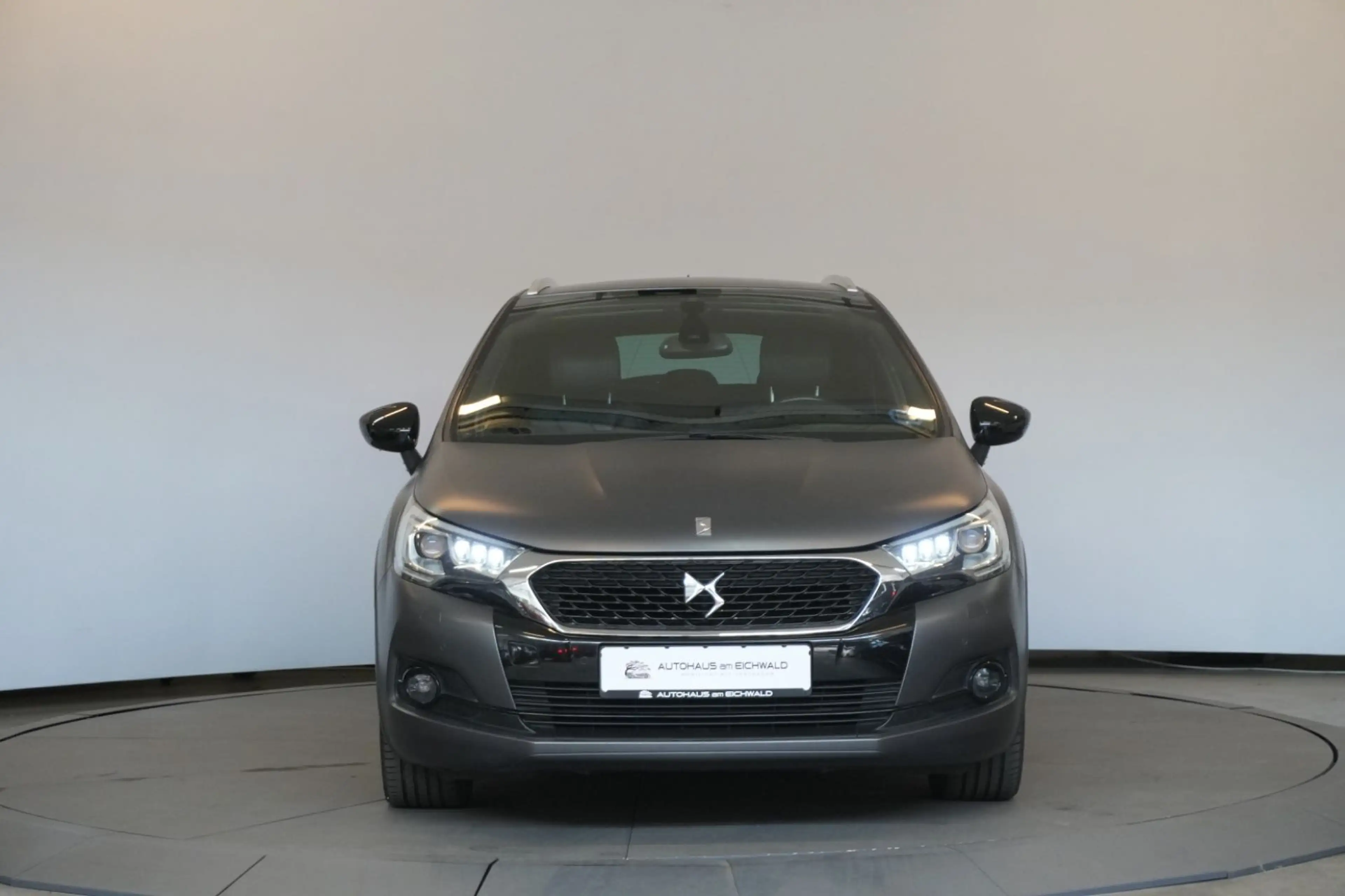 DS Automobiles DS 4 Crossback 2.0 Blue-HDi PDC Stz — photo 8