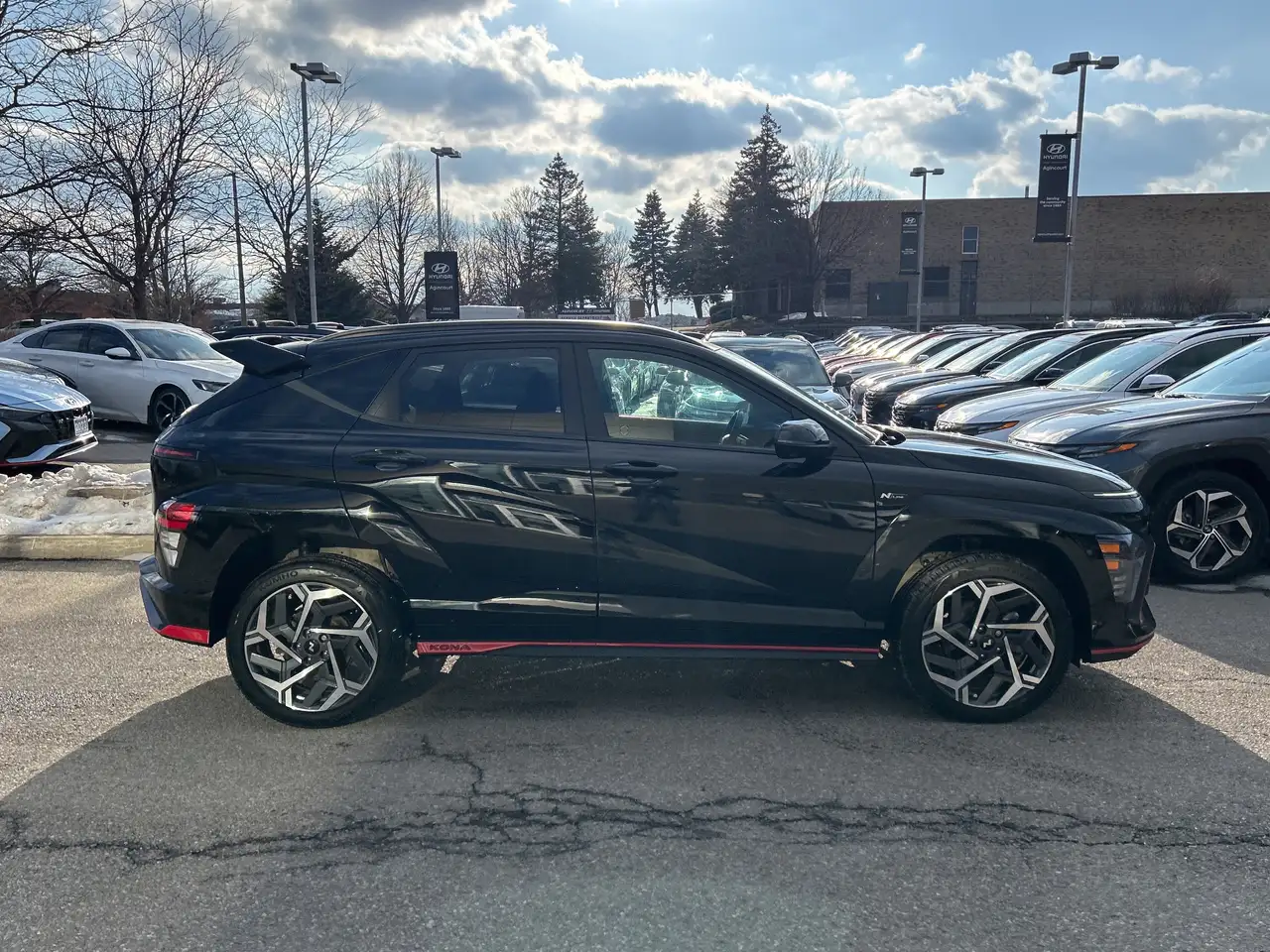 Hyundai KONA снимка Hyundai KONA