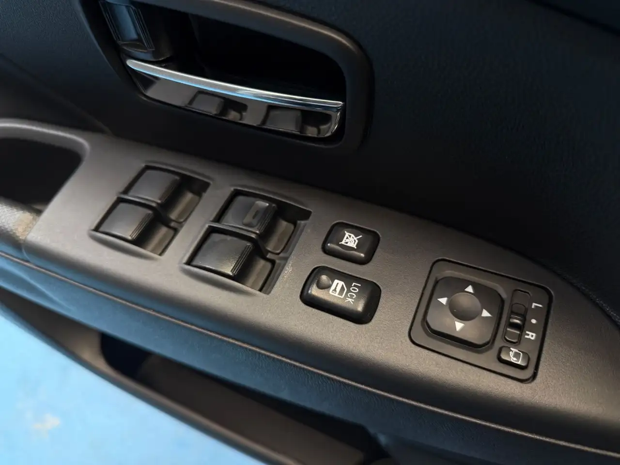 Mitsubishi ASX Spirit+ 2WD AUTOMATIK/KAMERA/LEDER/DAB/, миниатюра 24