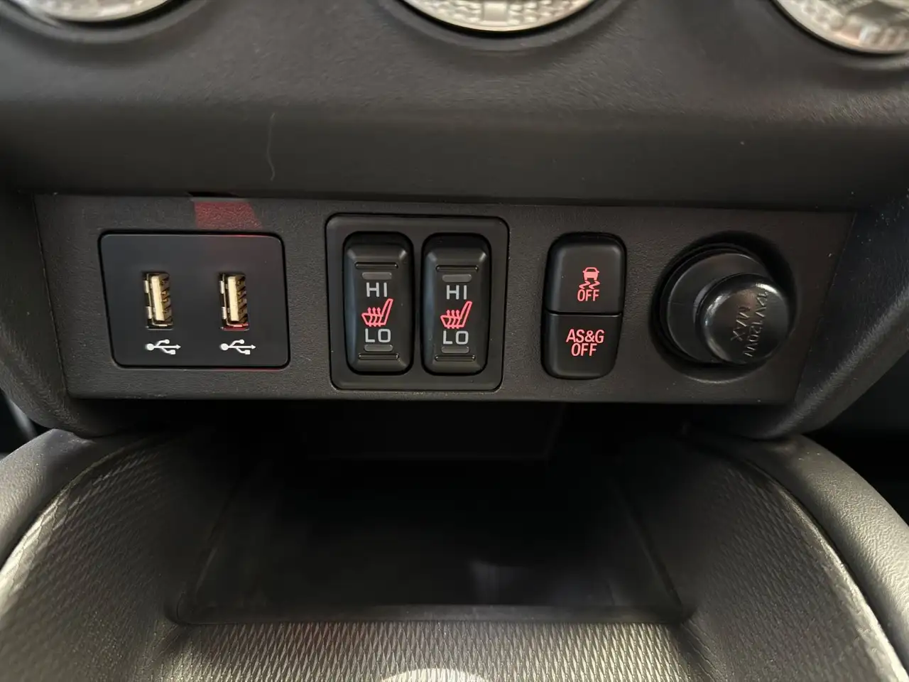 Mitsubishi ASX Spirit+ 2WD AUTOMATIK/KAMERA/LEDER/DAB/, миниатюра 17