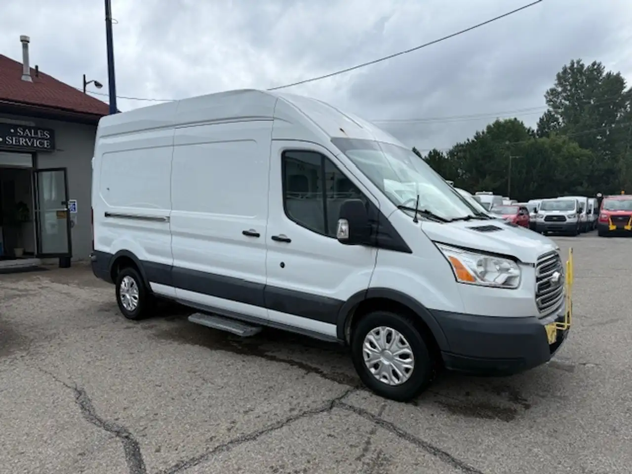 Ford Transit Cargo Van снимка Ford Transit Cargo Van
