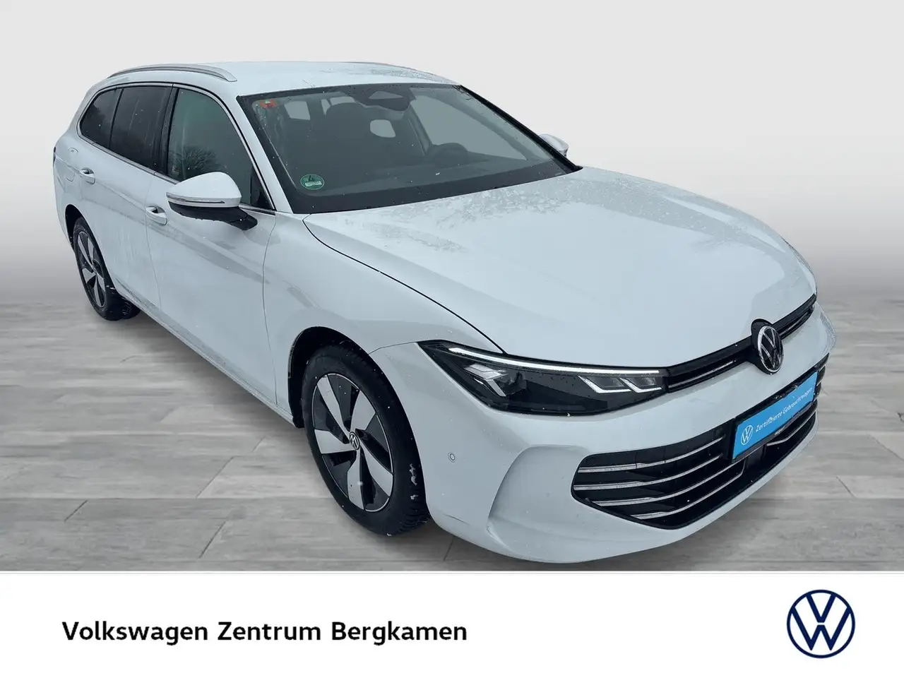 Volkswagen Passat Variant 1.5 eTSI BUSINESS AHK 360CAM ACC 6