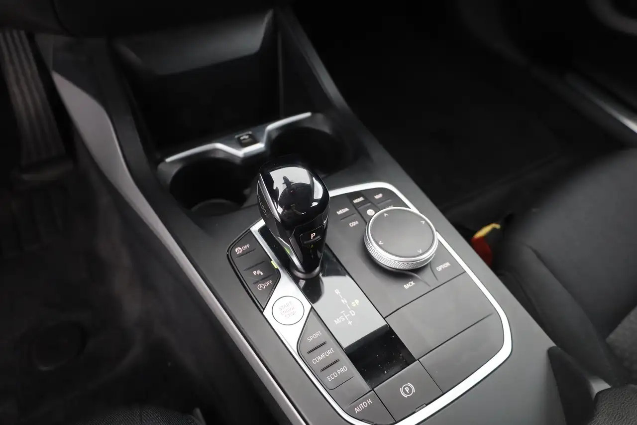 BMW 118 118i Advantage Aut. LED Navi Sitzheizung, миниатюра 13