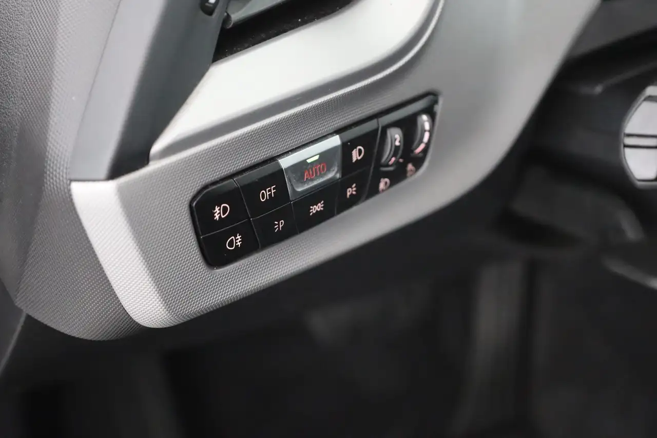BMW 118 118i Advantage Aut. LED Navi Sitzheizung, миниатюра 20