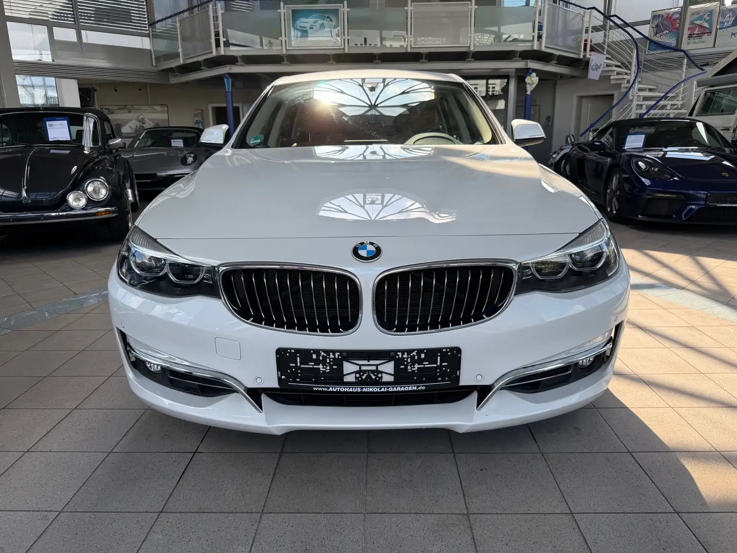 BMW 320 320 i Gran Turismo xDrive Luxury Line Automatik Blanco - 2