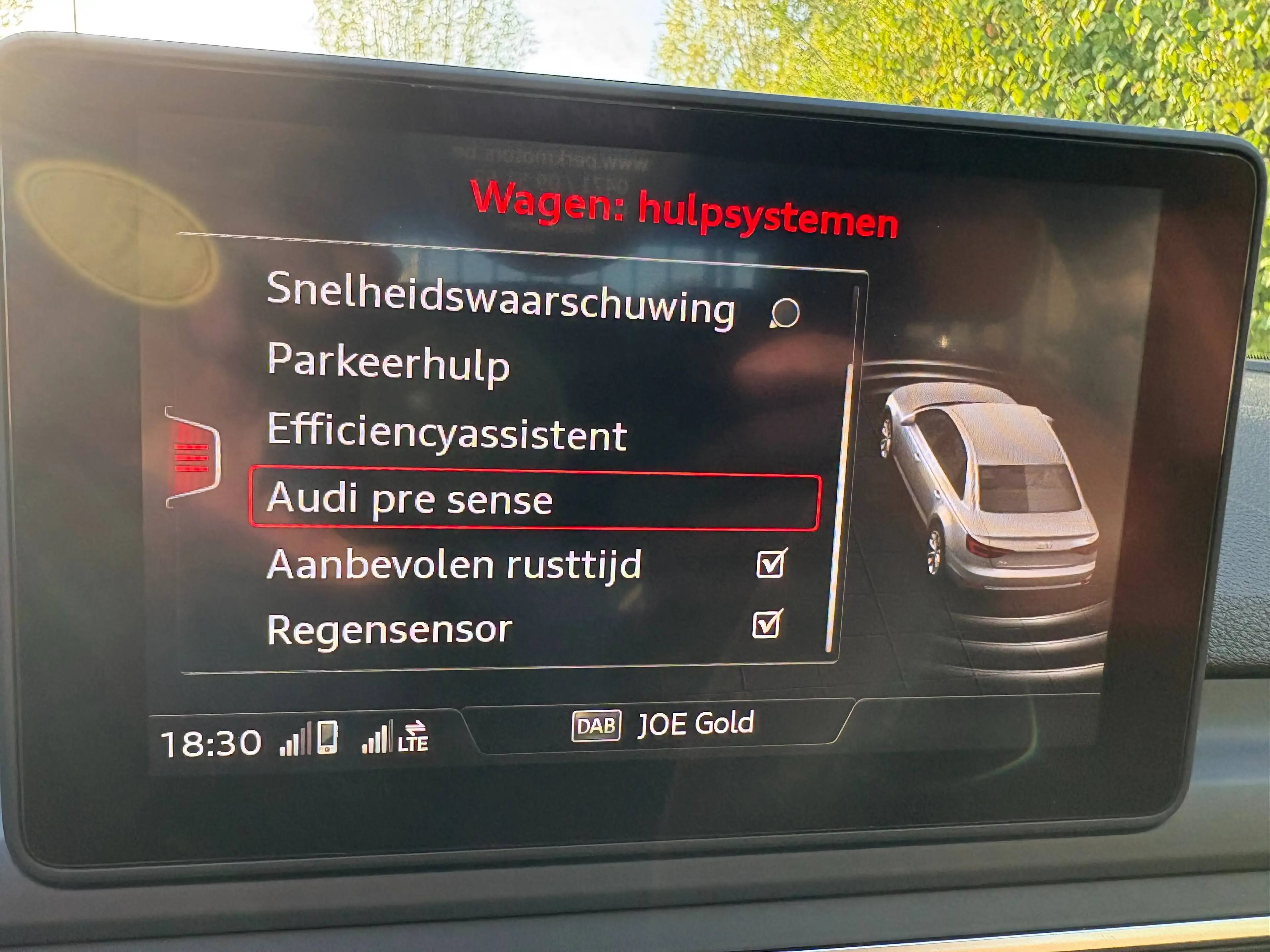 Audi A4 A4 2.0 TFSI ultra Sport S tronic - Garantie * Matrix LED * Leder * DAB — photo 14