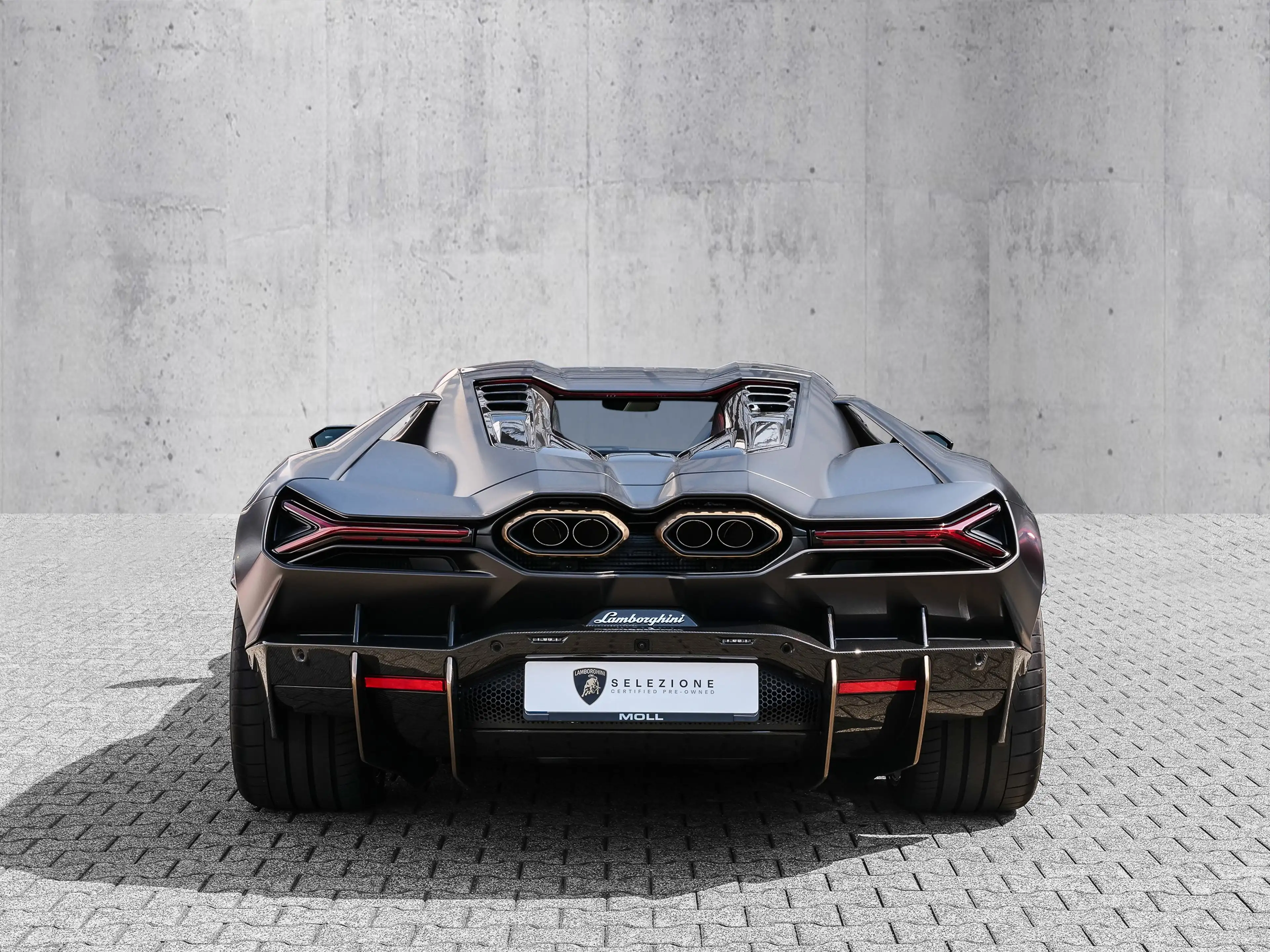 Lamborghini Revuelto Marrone Apus, Lower&Upper Carbon Pack — photo 4