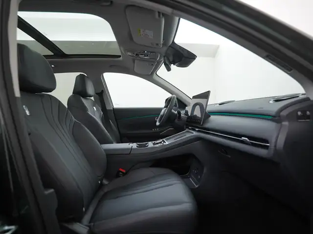 Geely Starray Em-I view 3