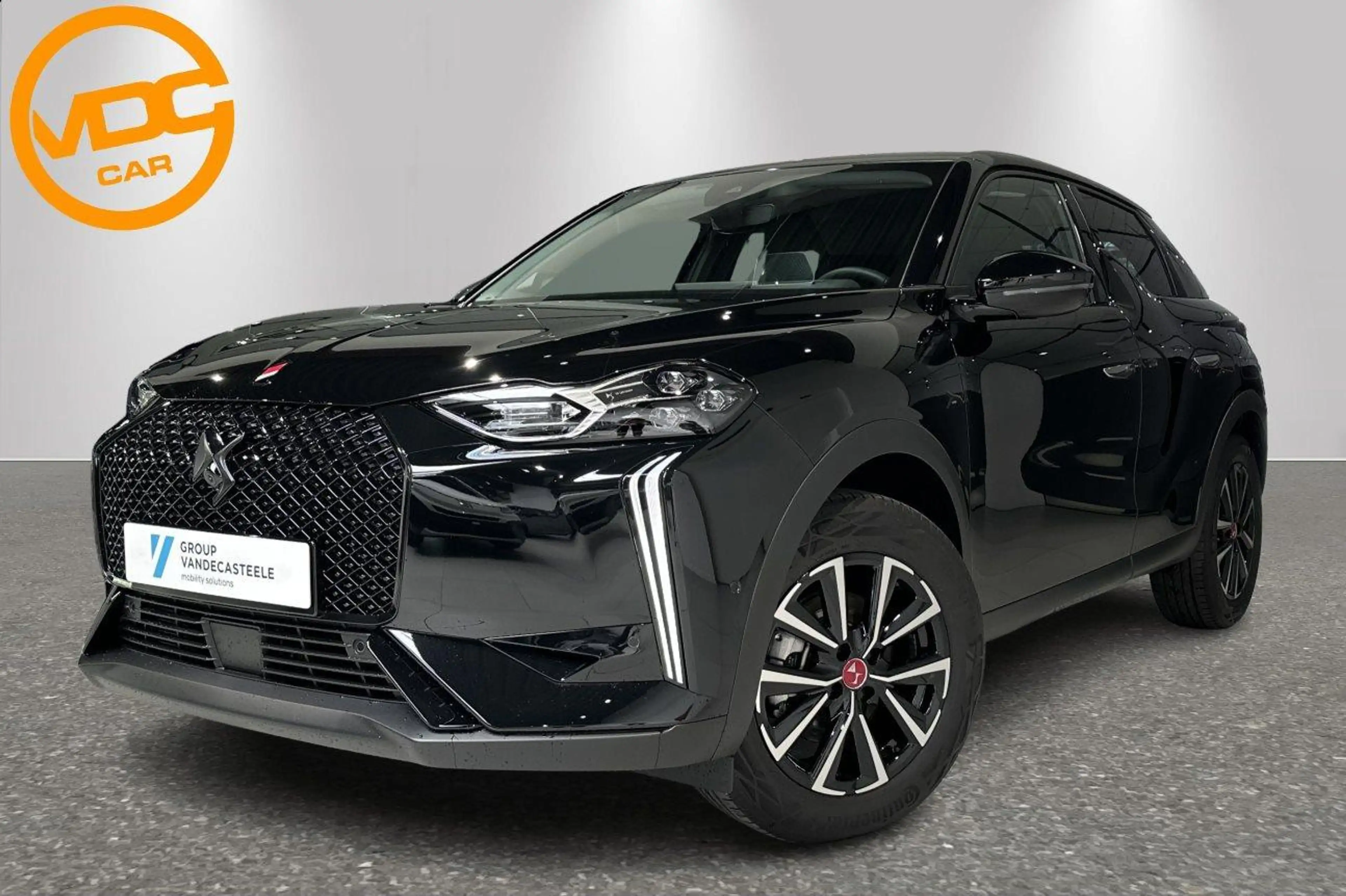 DS Automobiles DS 3 PERFORMANCE LINE E-TENSE