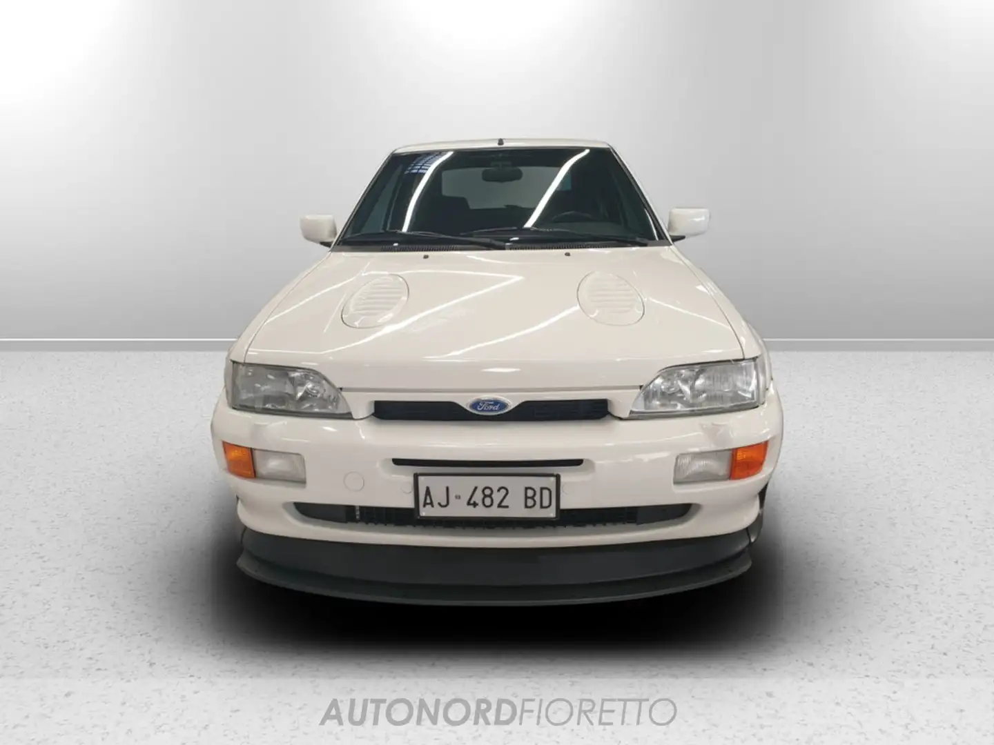 Ford Escort 3p 2.0i 16v rs cosworth motorsport Weiß - 2