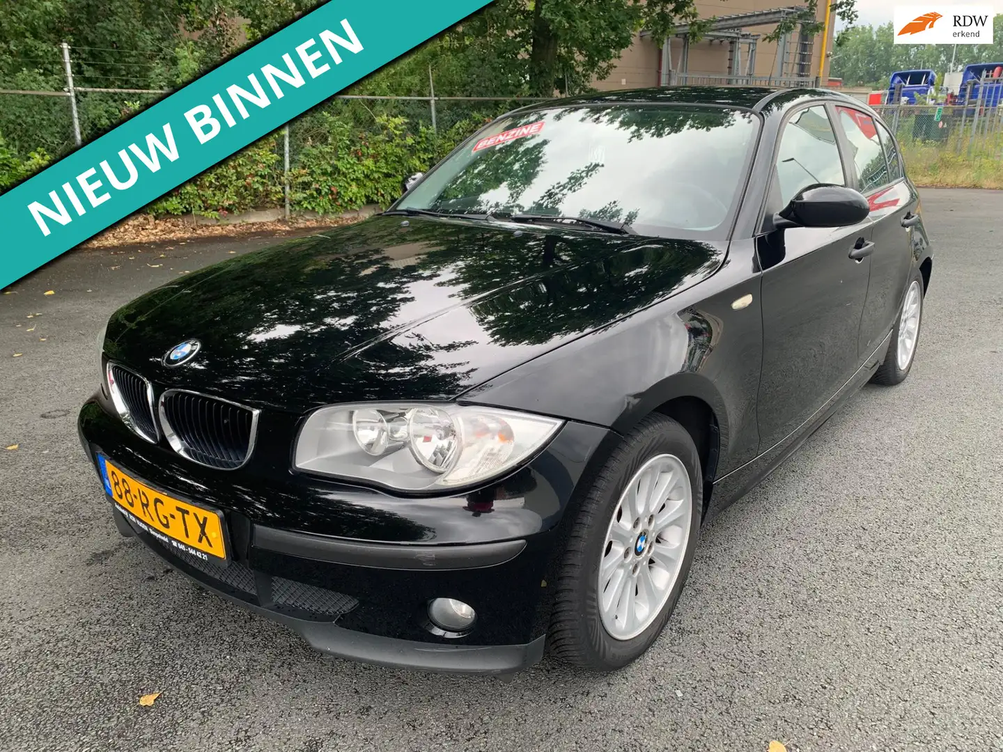 BMW 118 1-serie 118i ZEER NETTE AUTO RIJDT EN SCHAKELT TOP Schwarz - 1