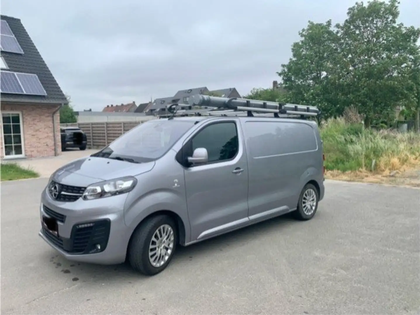 Opel Vivaro Vivaro 1.5 D Cargo M INNOVATION Gris - 1