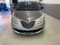 Lancia Ypsilon Ypsilon 1.2 69 CV 5 porte gold  adatta ai neopate Gris - thumbnail 3