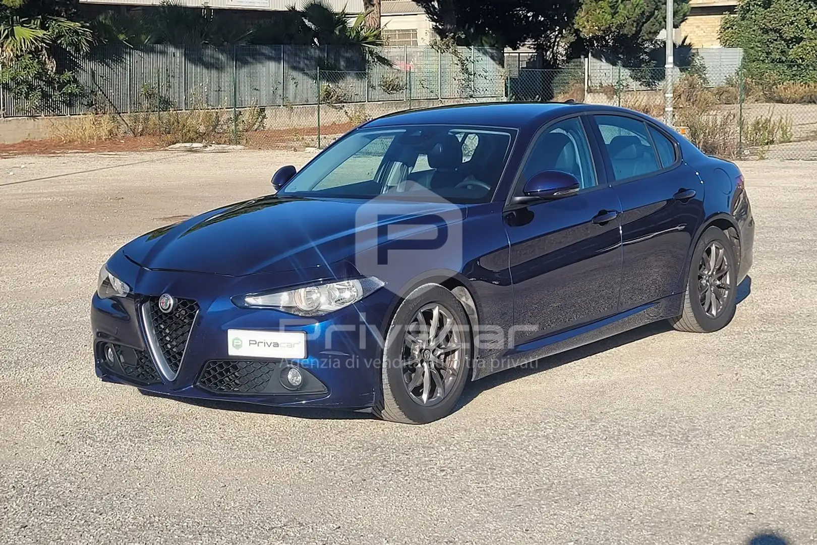Alfa Romeo Giulia Giulia 2.2 Turbodiesel 150 CV AT8 Business Bleu - 1