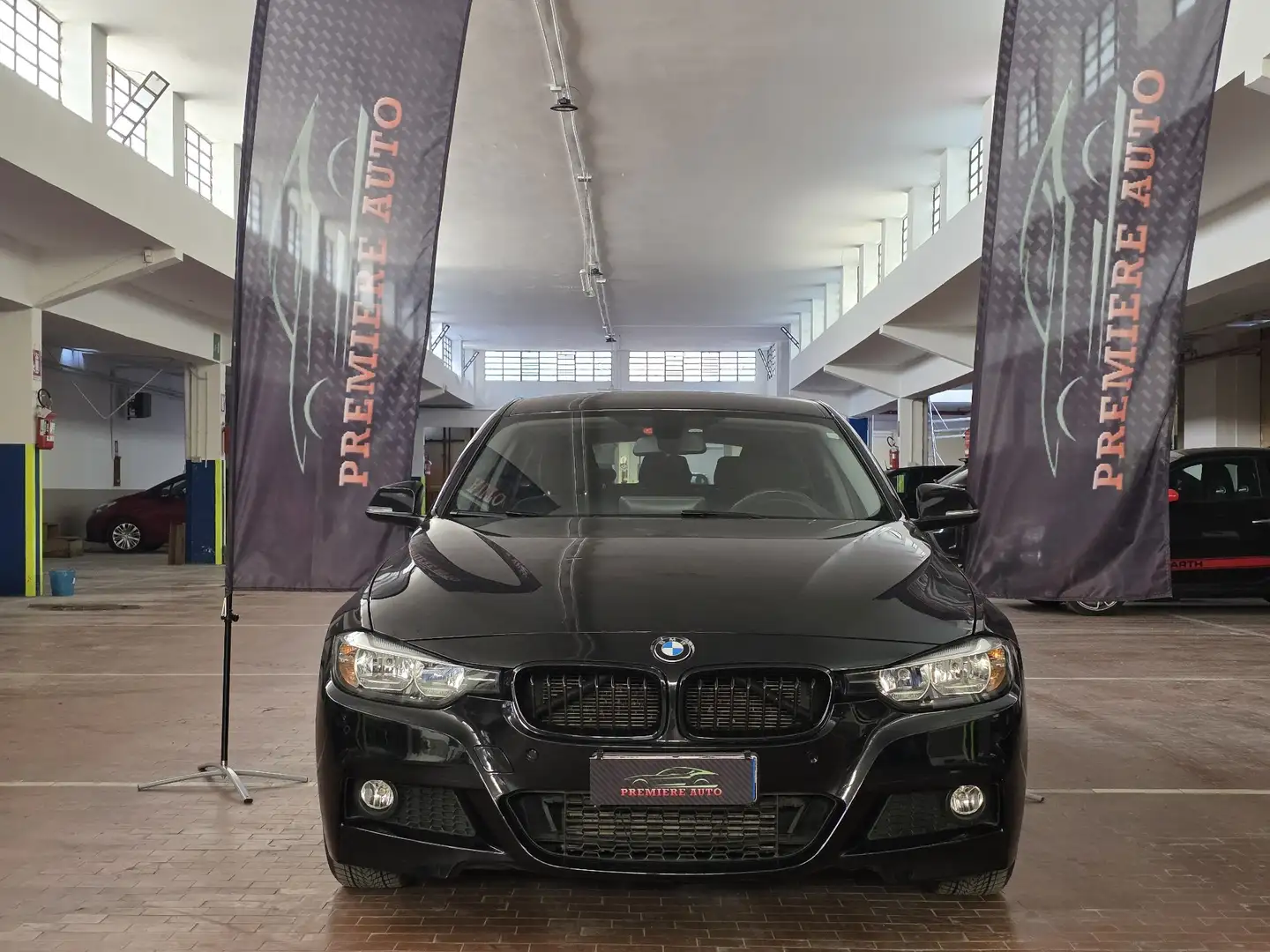 BMW 318 318d Touring Business Advantage auto(PREZZO PROMO) Nero - 1