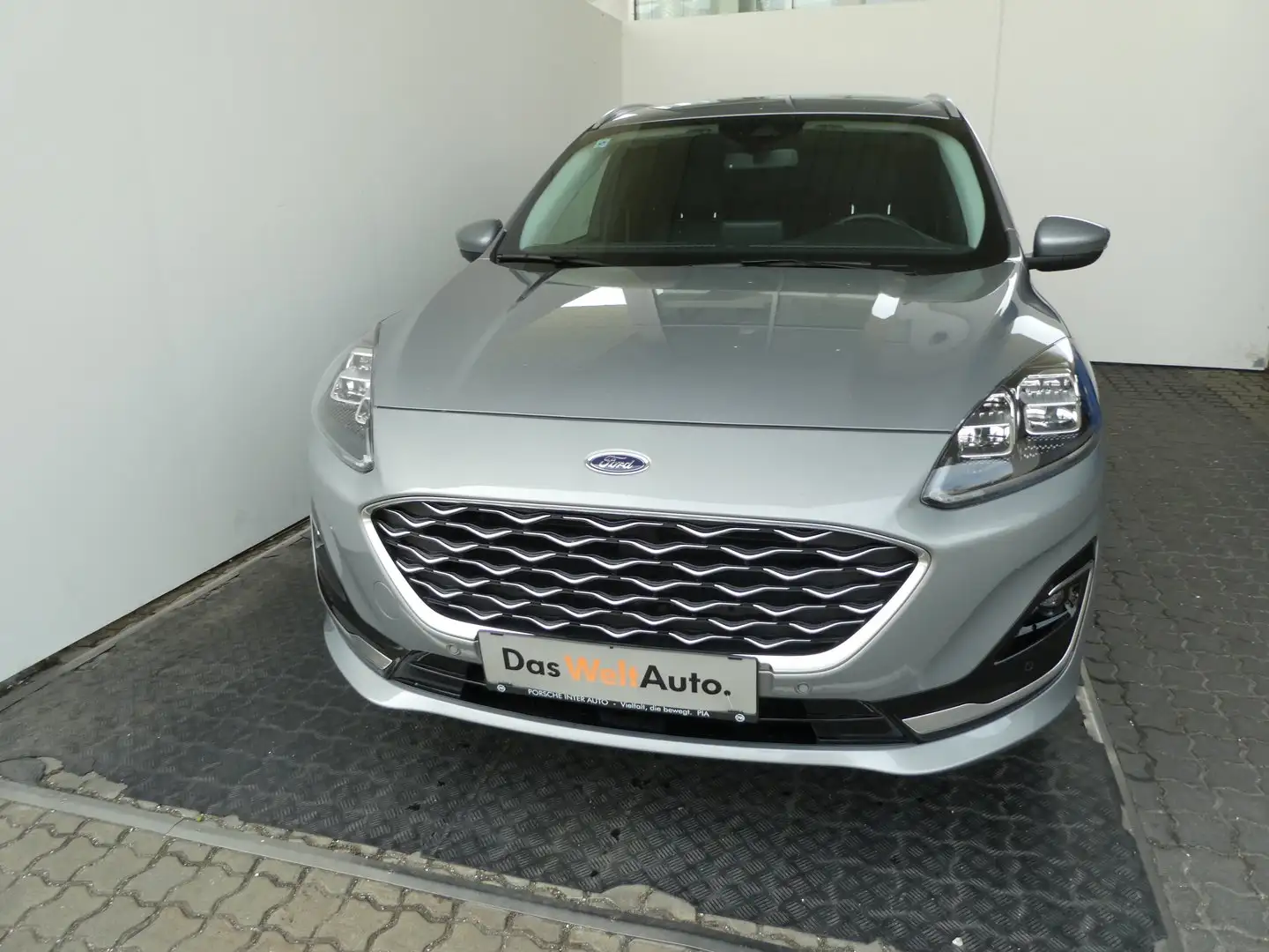 Ford Kuga Vignale Grau - 2