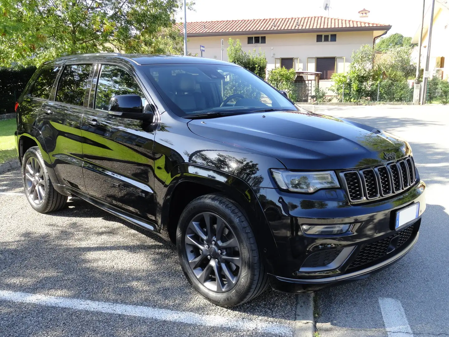 Jeep Grand Cherokee Grand Cherokee 3.0 V6 S 250cv auto my19 Zwart - 1