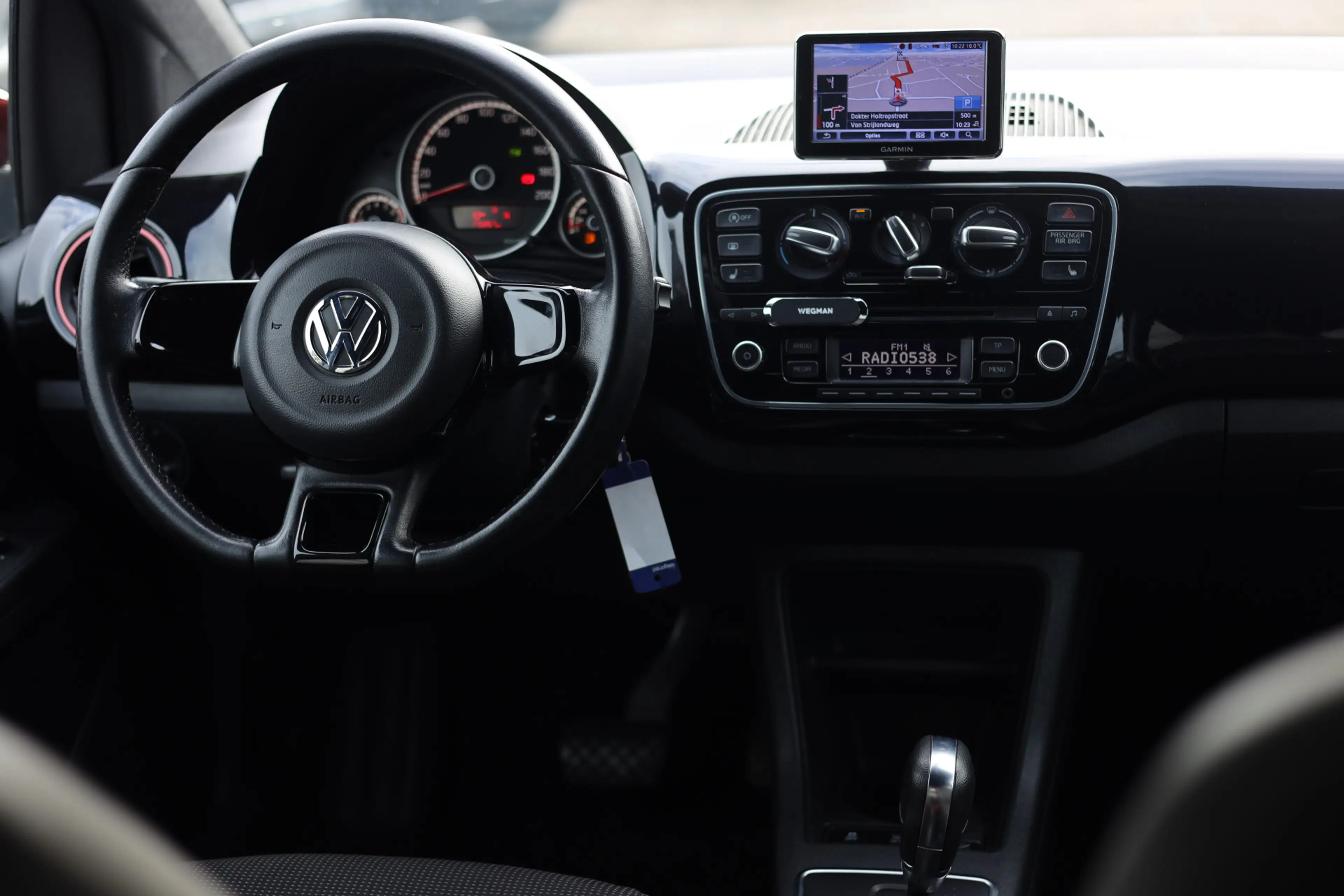 Volkswagen up! 1.0 HIGH UP! BLUEMOTION I AUT I 17 INCH I CRUISE I — photo 3