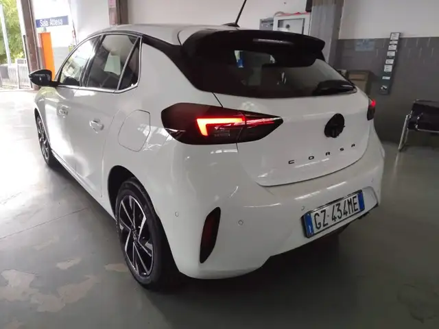 Opel Corsa view 7