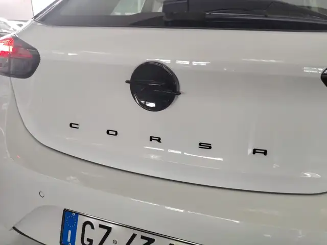 Opel Corsa view 12