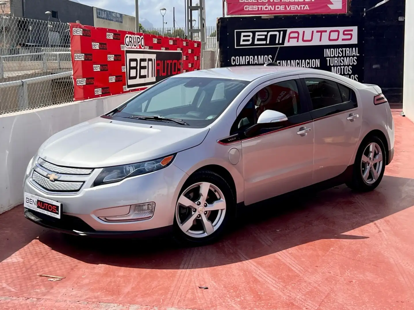 Chevrolet Volt 1.4 Gris - 1