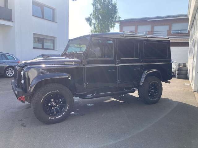 Land Rover Defender 110 Station Wagon E