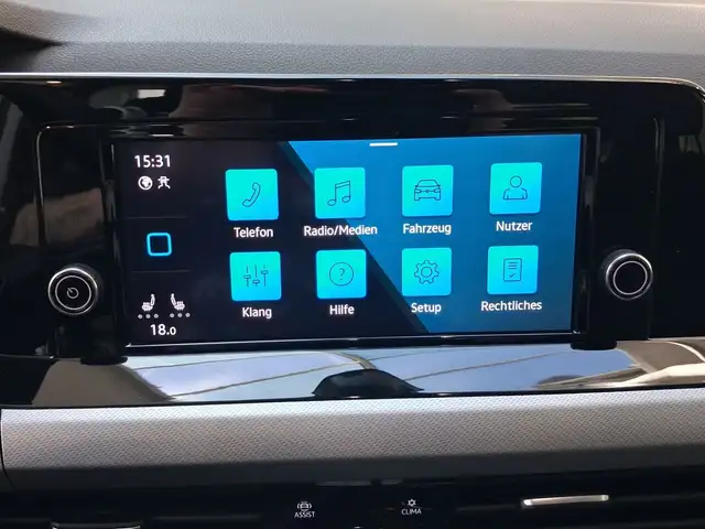Volkswagen Golf view 13