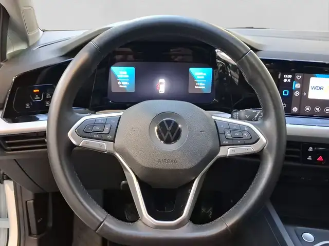 Volkswagen Golf view 9
