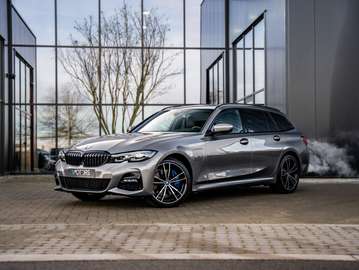 330e Touring - M-pack - 360° - Pano - CC -