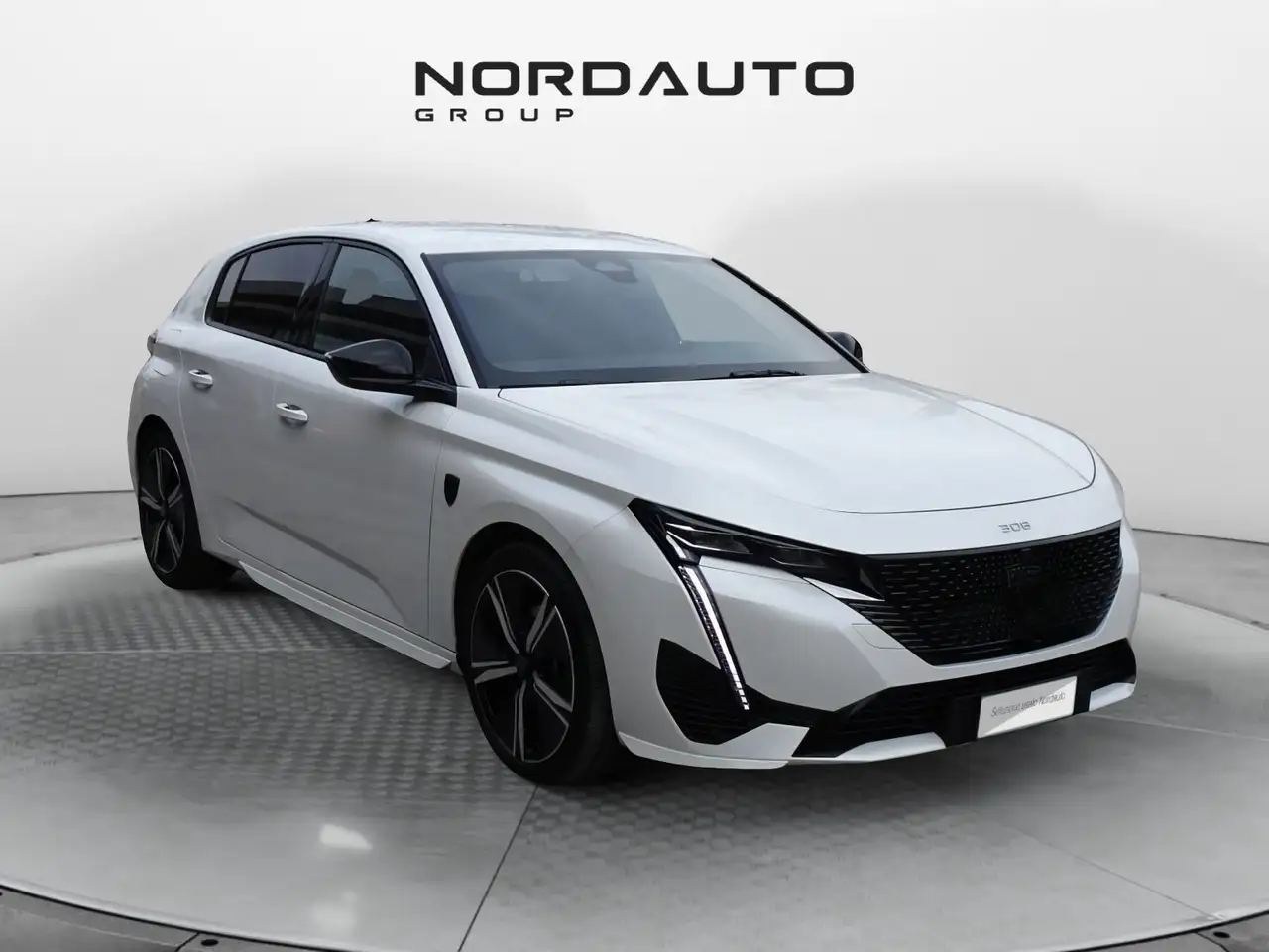 Peugeot 308 3ª serie BlueHDi 130 S&S EAT8 GT 3