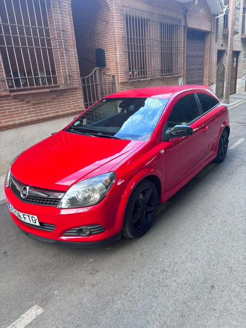 Opel Astra GTC 1.9CDTi Sport - 2