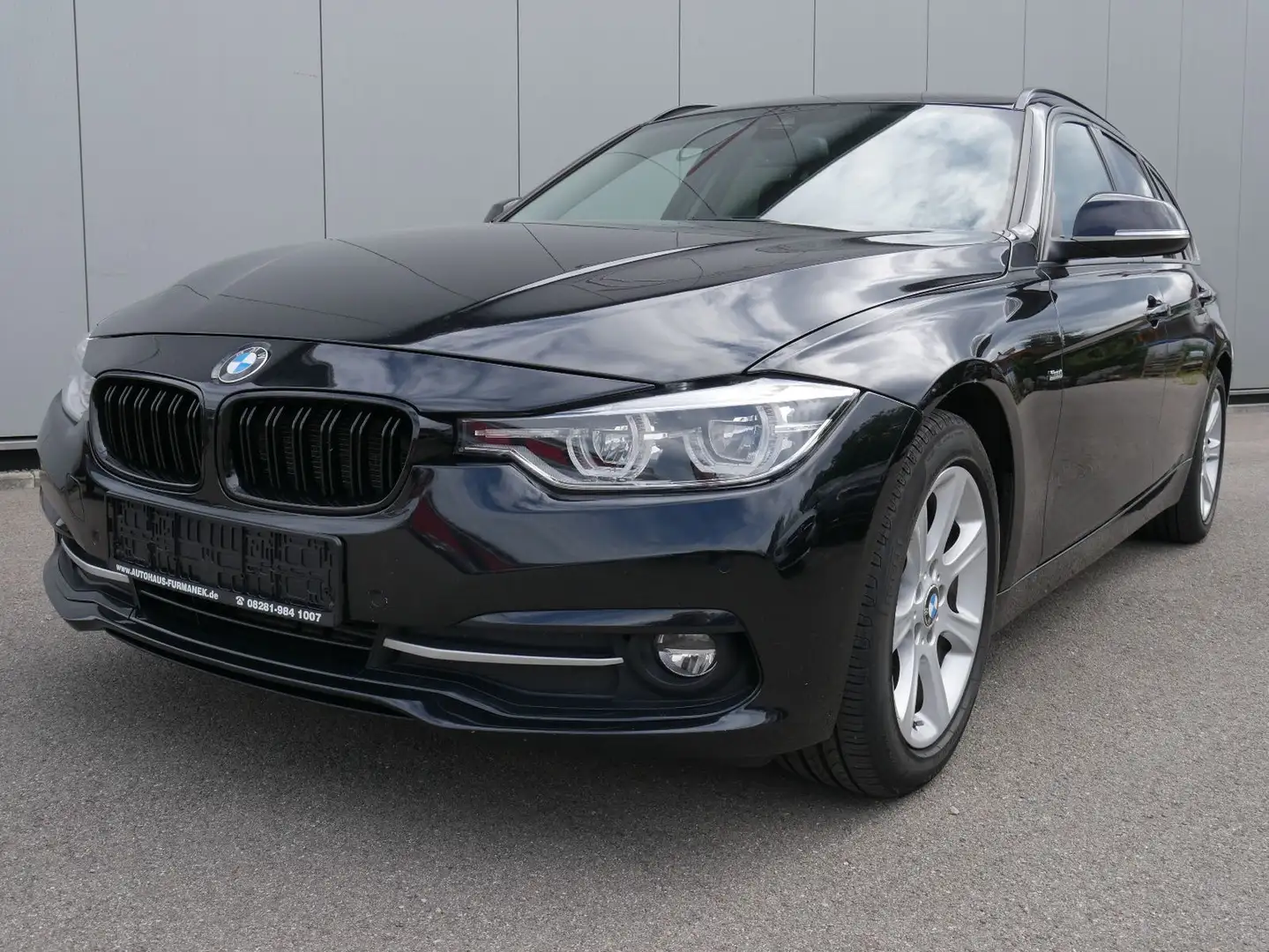 BMW 320 d Touring Sport Line NAVI/LED/AHK/KEYLESS/PDC Negro - 1