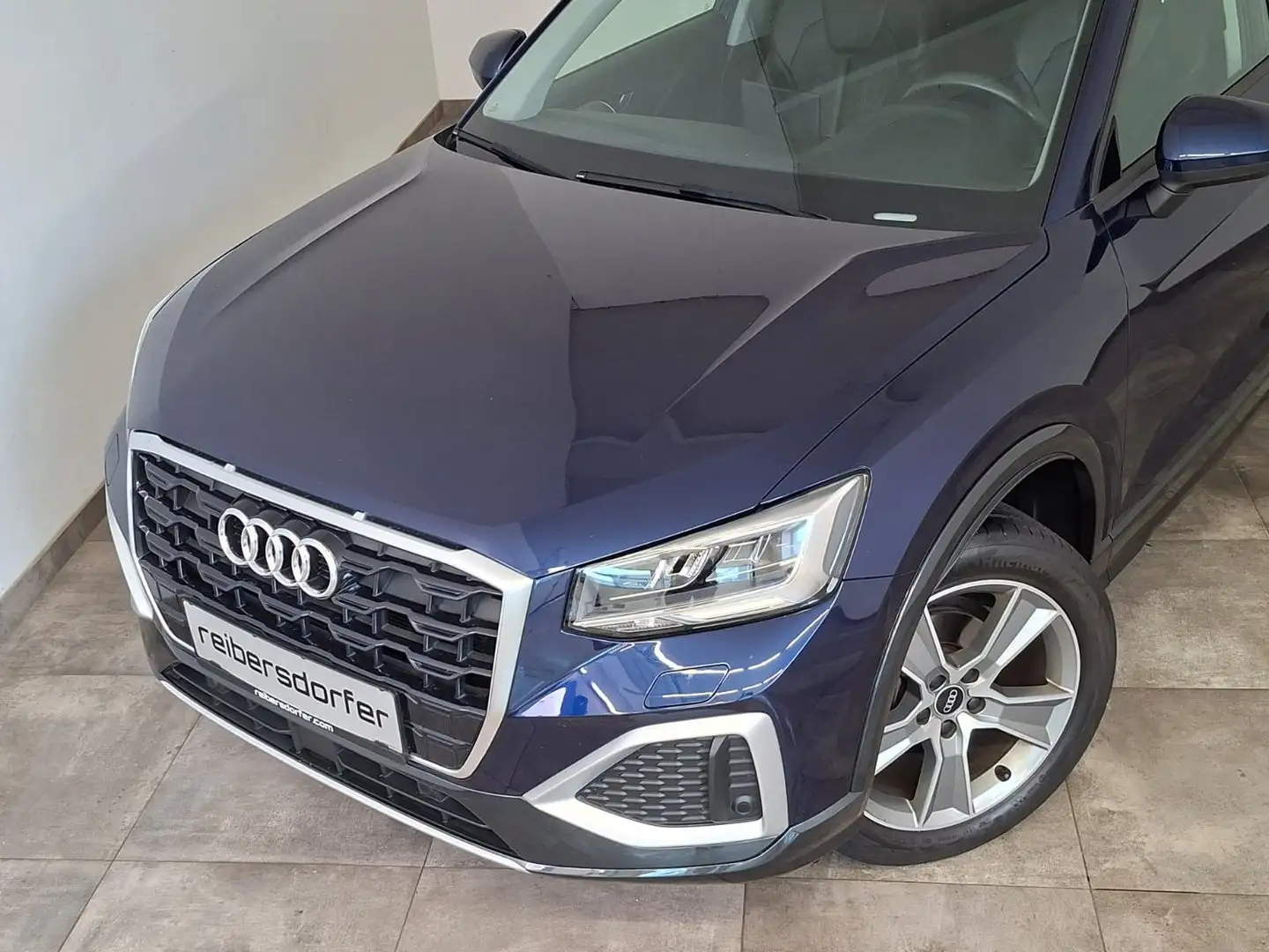 Audi Q2 35 TFSI advanced Blau - 2