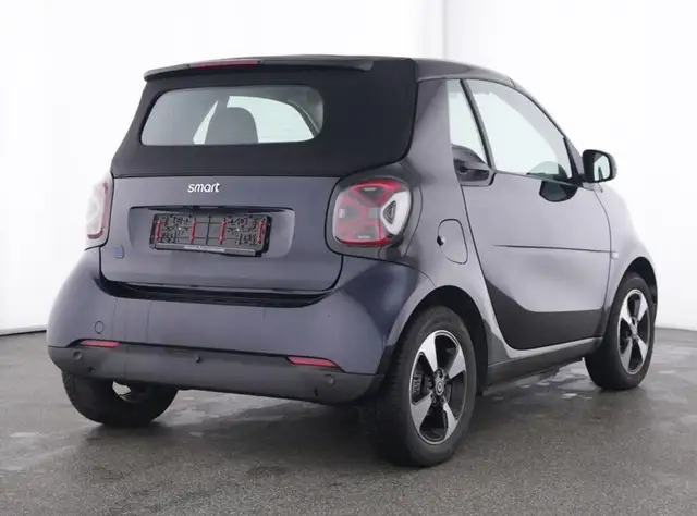 Smart Fortwo view 3