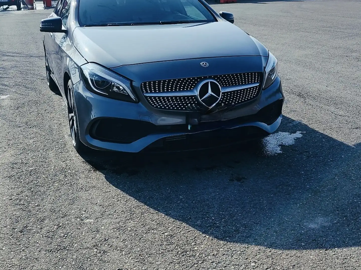 Mercedes-Benz 180 Sport Automatic premium - 1