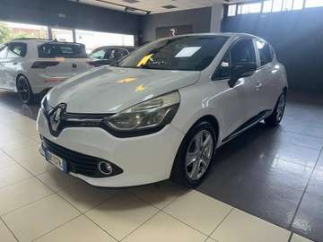 Clio IV 2013 5p 1.5 dci Live 75cv