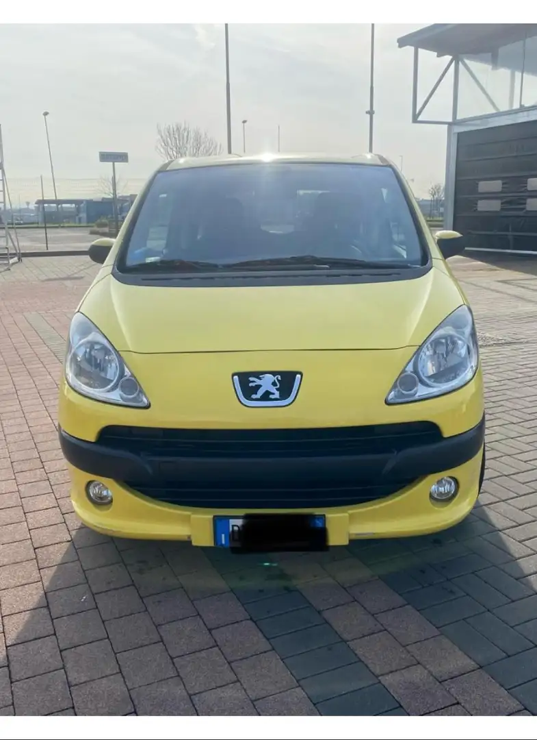 Peugeot 1007 1.4 Happy žuta - 1