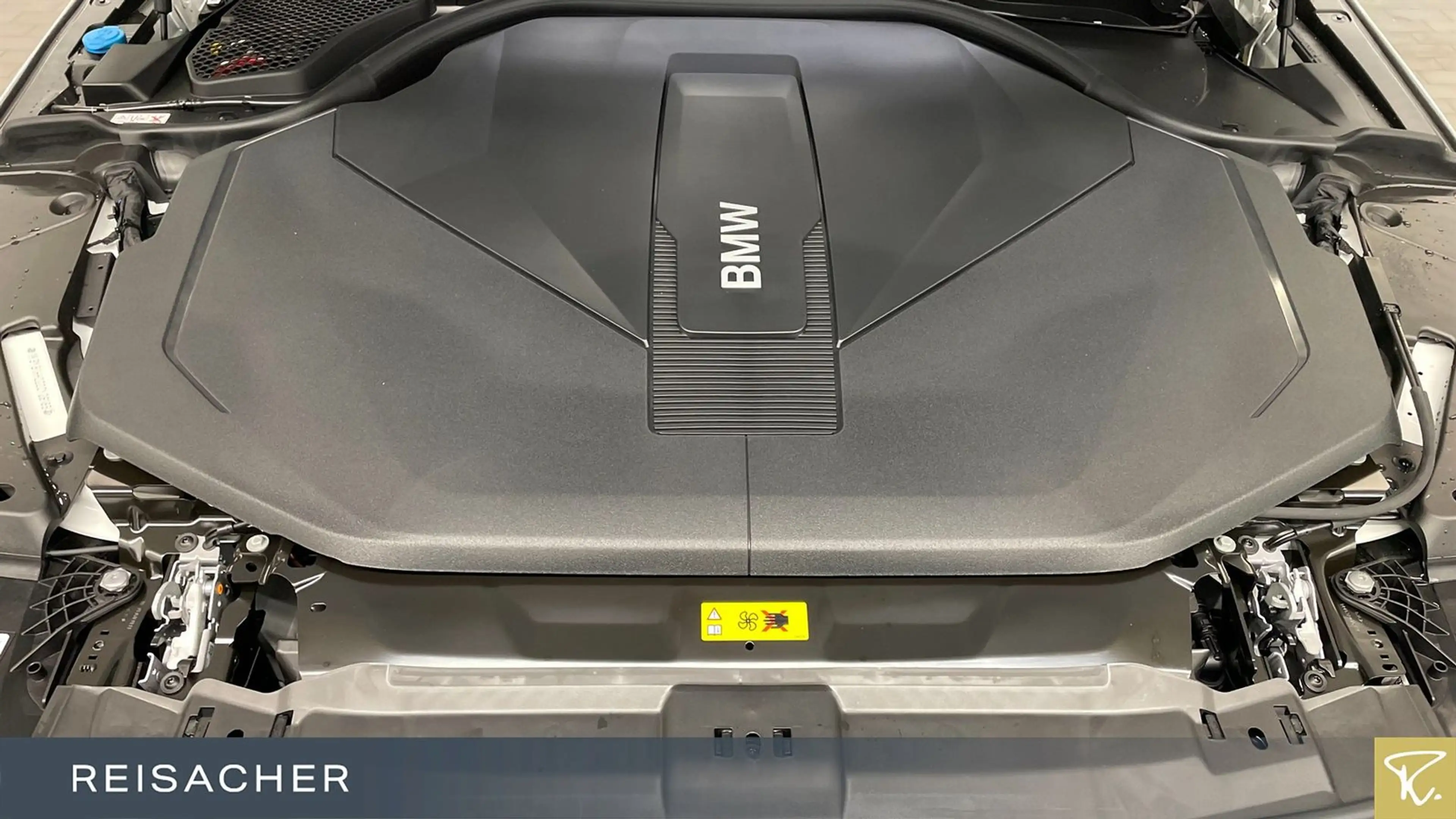 BMW i5 A Tou xDrive40 M-Sport,AHK,DAProf,Autom — photo 7