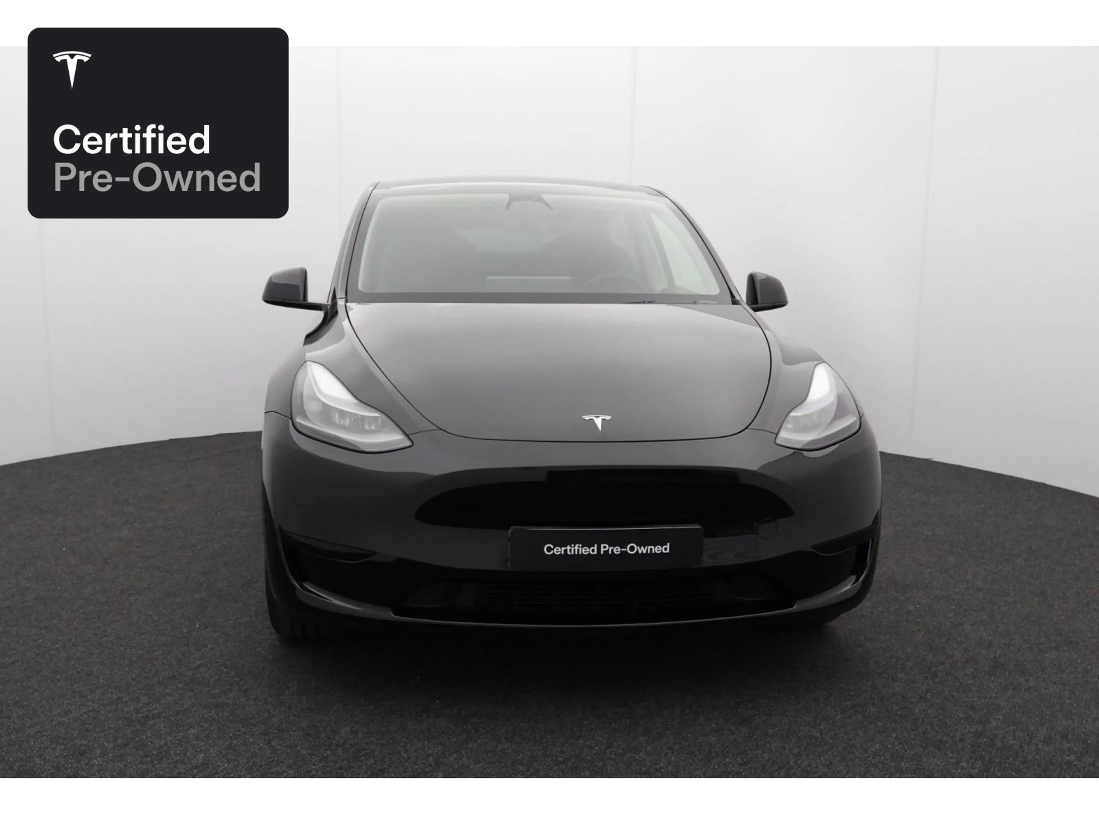 Tesla Model Y Rear-Wheel Drive “Certified Pre-Owned” — photo 4