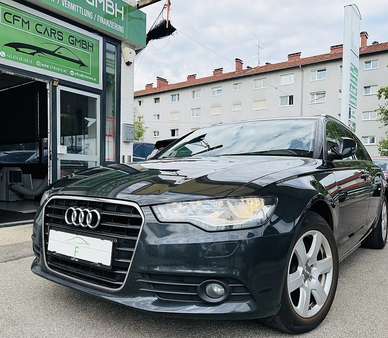 Audi A6 Avant 2,0 TDI Style DPF Schwarz - 1