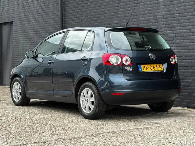 Volkswagen Golf Plus view 10