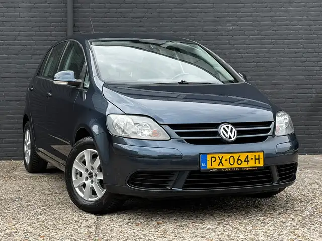Volkswagen Golf Plus view 2