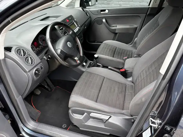Volkswagen Golf Plus view 13