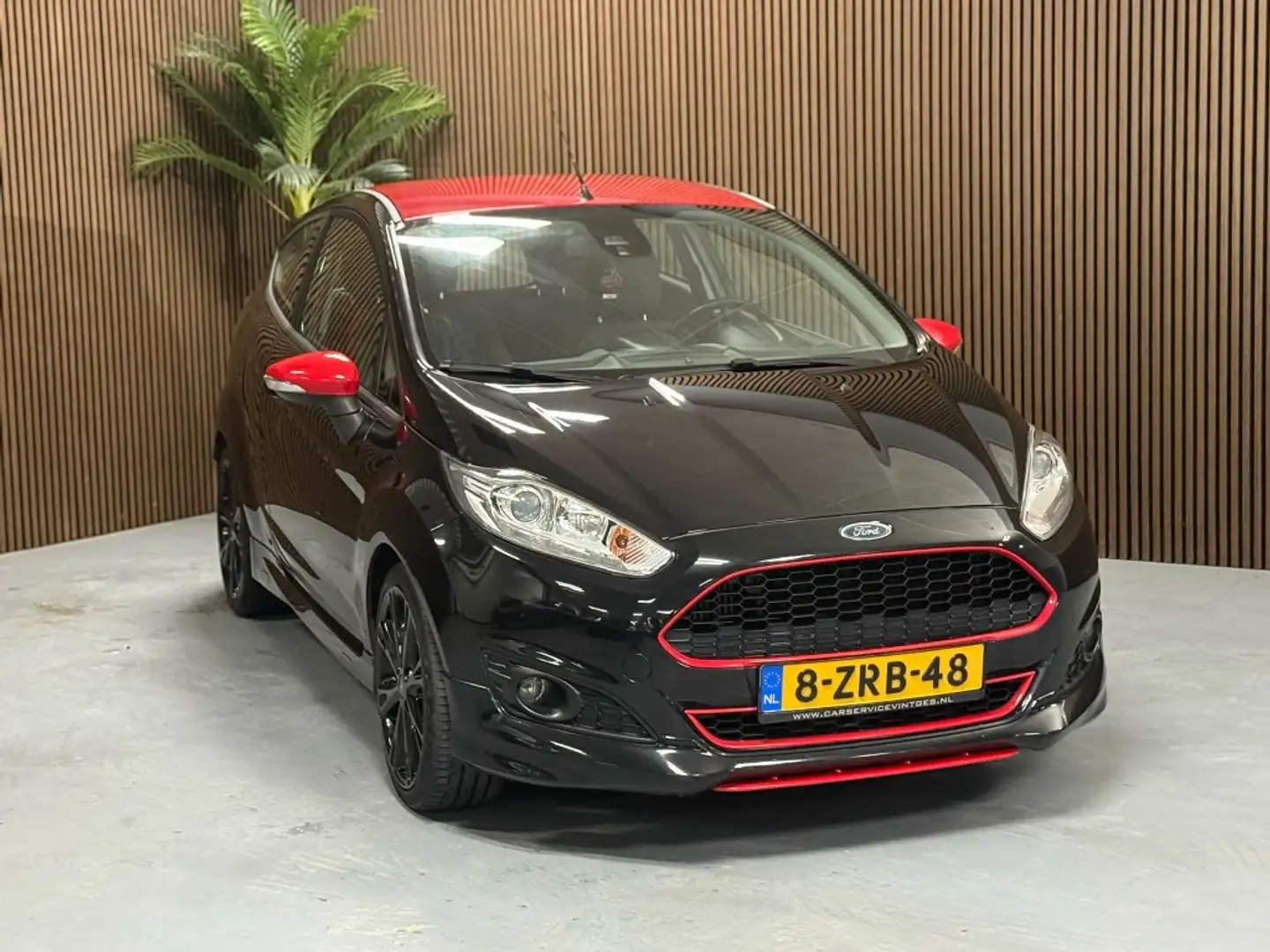 Ford Fiesta 1.0 EcoB. Red/Black Noir - 2