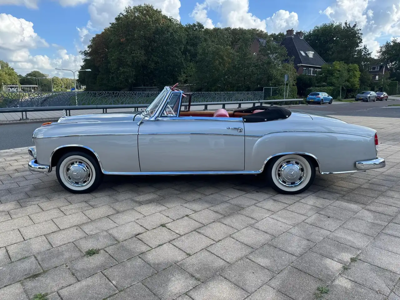 Mercedes-Benz 220 S CABRIOLET, foto 5